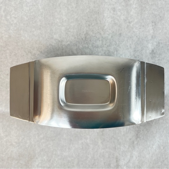 Vintage Stanley Roberts ‘Burgundy’ Velvet Stainless Gravy Boat w/ Attached Tray - Picture 5 of 10